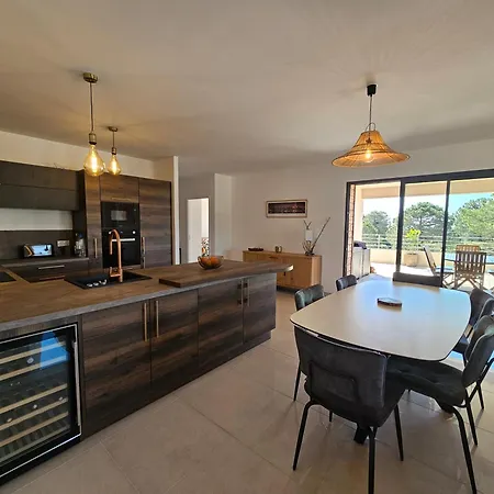 Apartment De Standing Lema- Clim-wifi- 3 Lecci